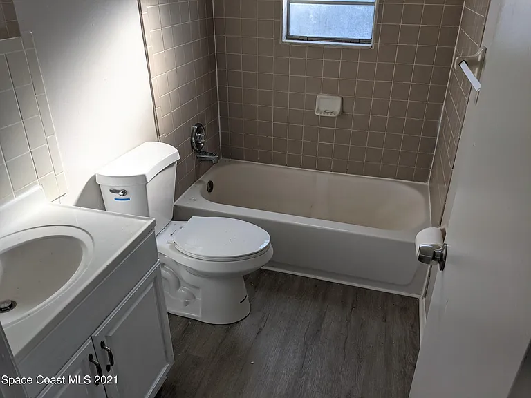 323 Olmstead Dr #3 — Photo 6