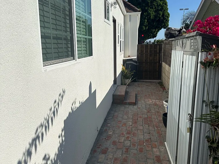 1045 W Civic Center Dr — Photo 1