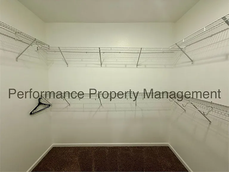 5720 Woodard Ridge Dr — Photo 11