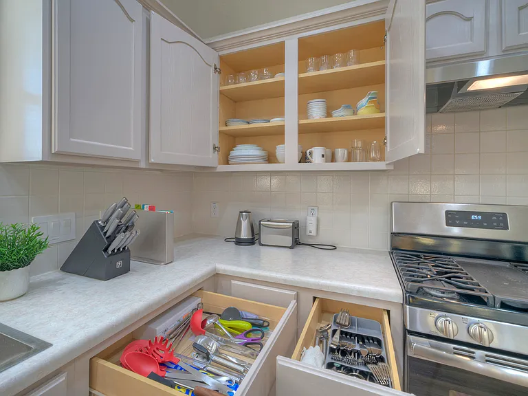 215 Lakemont Dr — Photo 12