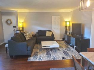 157-61 17th Ave, Whitestone, NY 11357