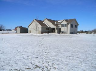 S650 Hoff Rd, Marshfield, WI 54449