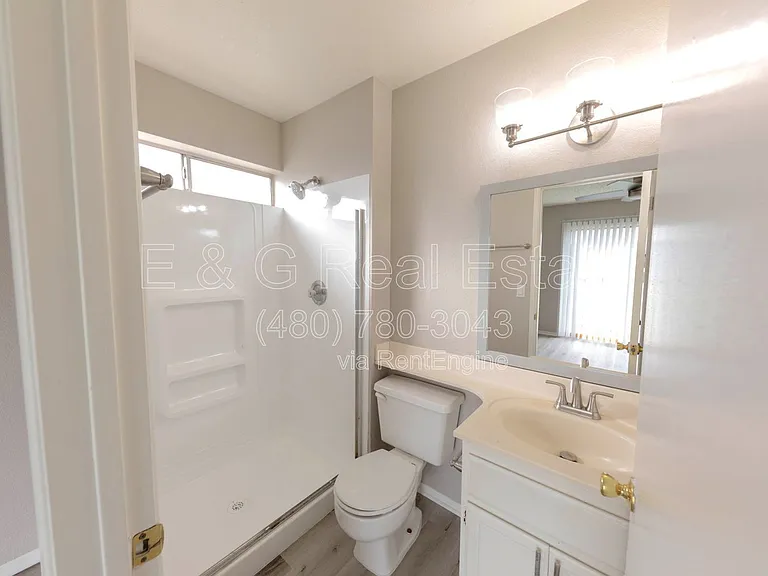 10713 W Campbell Ave — Photo 19