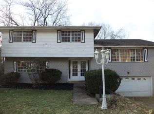 273 Knickerbocker Dr, Pittsburgh, PA 15235