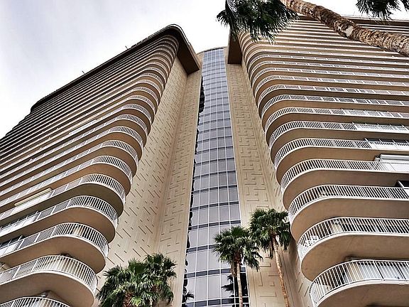4th image of 3111 Bel Air Dr Unit 4C
