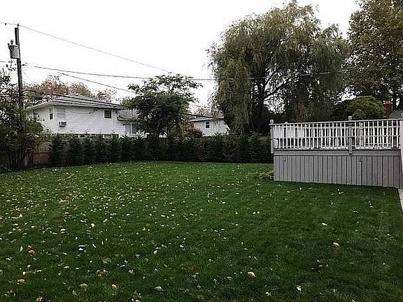 4th image of 5 Gainsville Dr