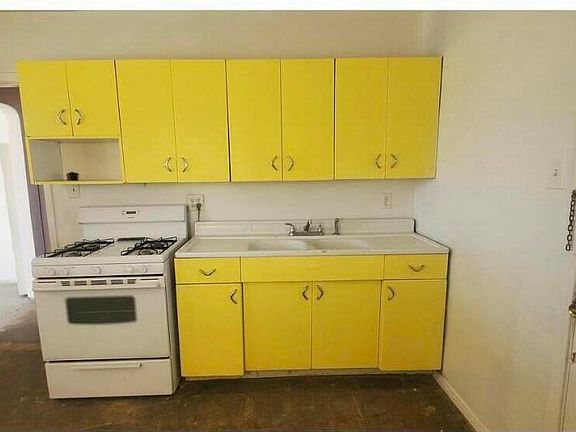 4th image of 4621 Sierra Vista Dr
