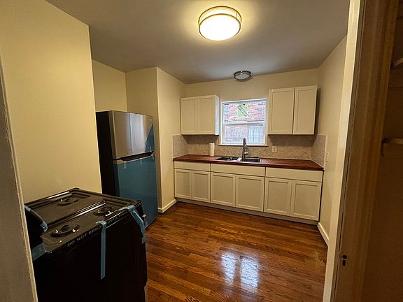 Unit 20 - New Kitchen