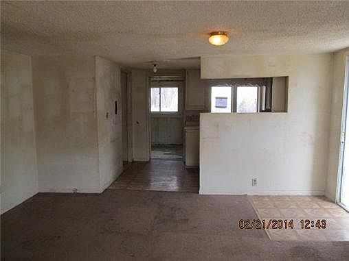 3rd image of 540 E Nettleton Ave