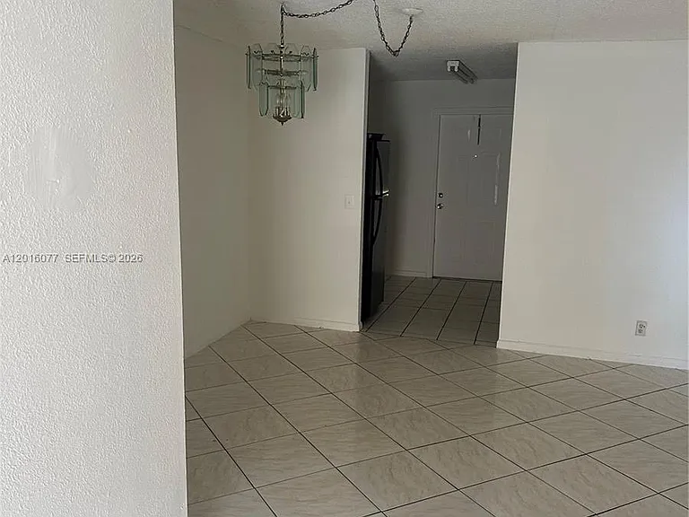 850 E Commercial Blvd #212B — Photo 3