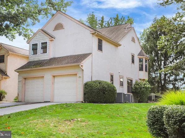 164 Mansion House Dr #401A, West Chester, PA 19382