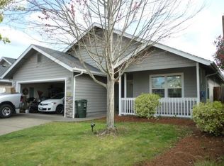 2681 Raydean Dr, Grants Pass, OR 97527