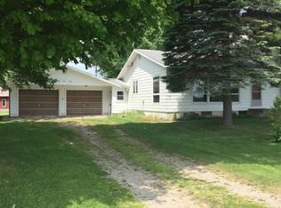 9460 Karlin Rd, Buckley, MI 49620
