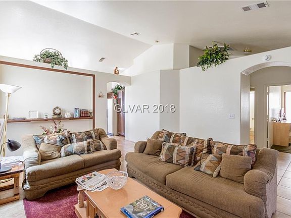2nd image of 2301 Monterey Pine Dr