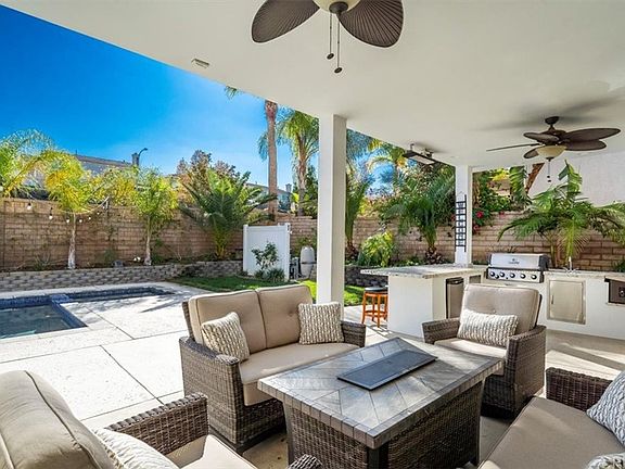 4th image of 1220 King Palm Dr