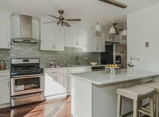 400-5 W Elizabeth Ave, Linden, NJ 07036