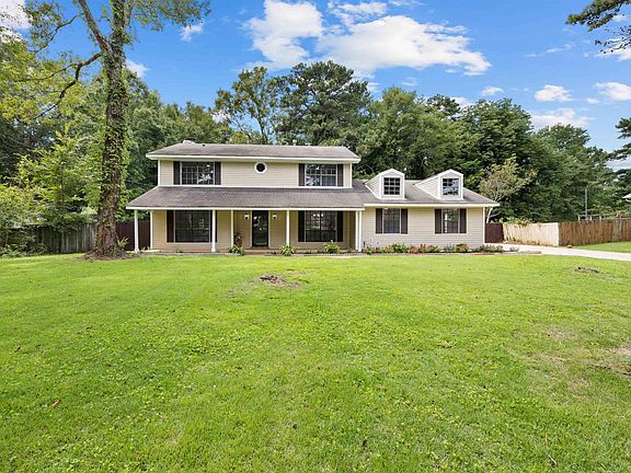2nd image of 1936 Carraway St
