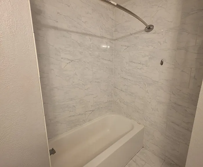3311 W Shandon Ave — Photo 13