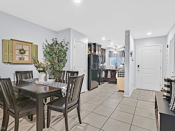 5th image of 4362 Harristown Dr