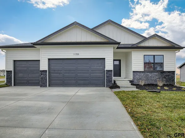 4756 198th Ave, Omaha, NE 68135