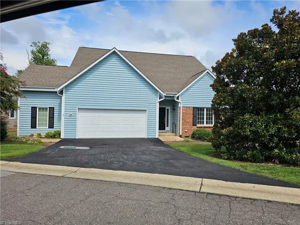 375 Holly Brook Dr, Bermuda Run, NC 27006