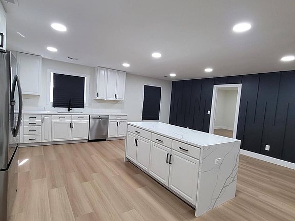 2nd image of 7011 Old Chapel Dr