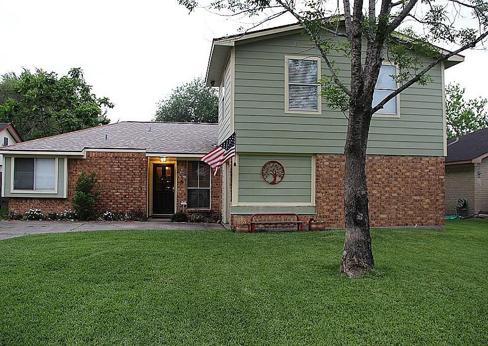 1st image of 318 Anchor Way
