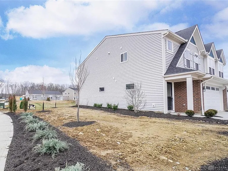 1500 Summerview Ln — Photo 33