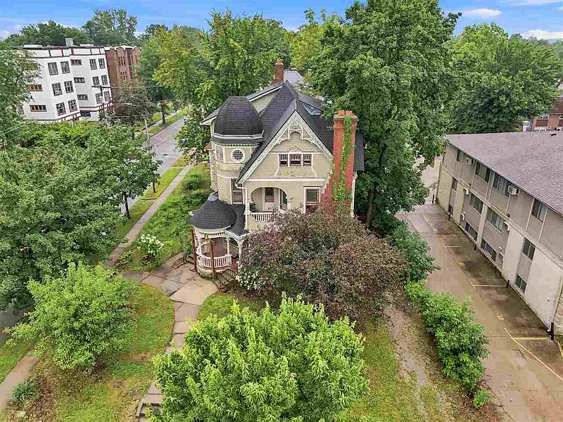 Property photo 11