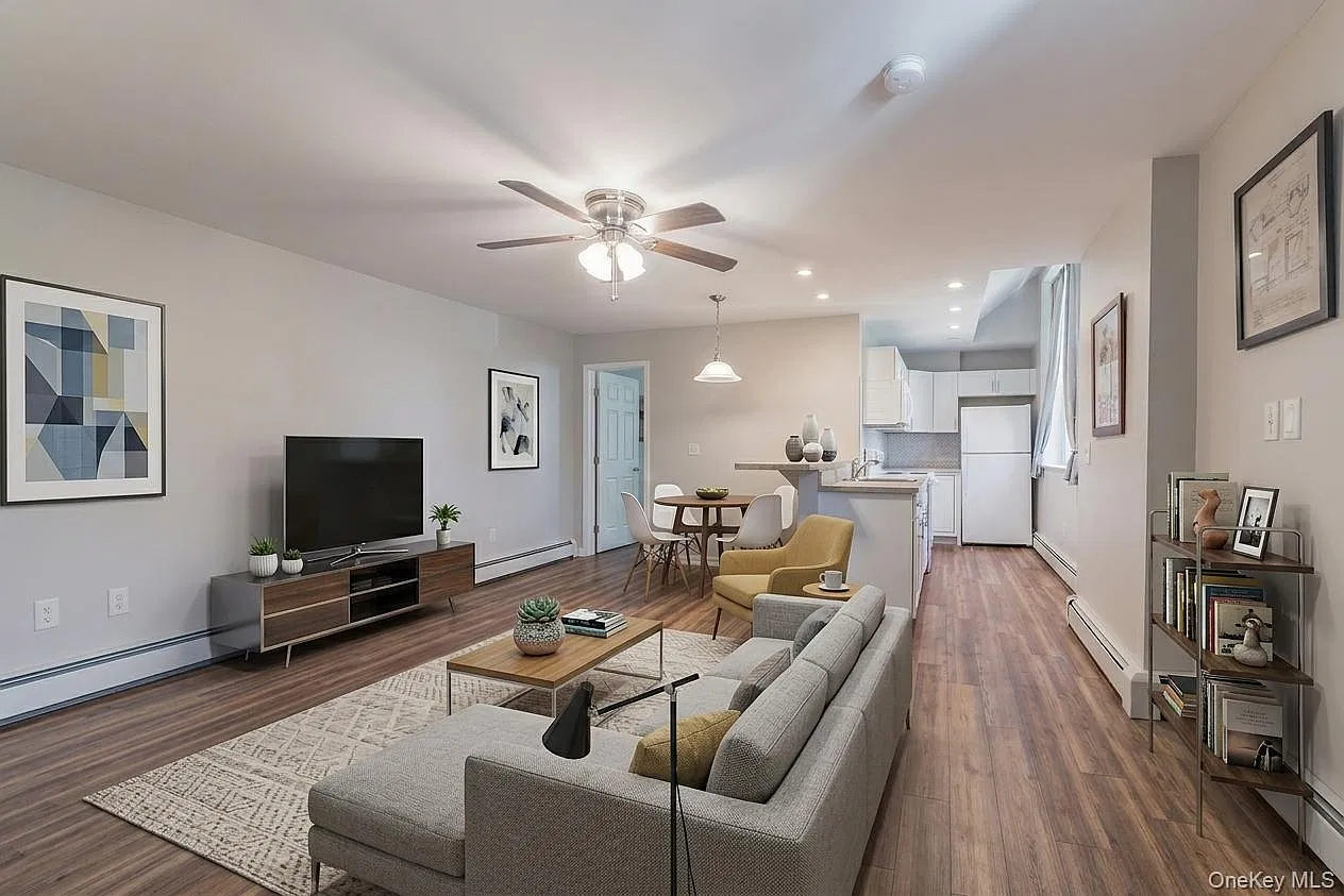 1 bed, 1.0 bath, 750 sqft, $2,050 — Photo 1