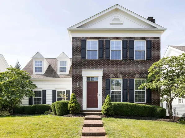 6759 Headwater Trl, New Albany, OH 43054