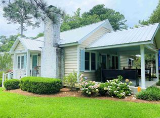 2004 Oak St, Georgetown, SC 29440