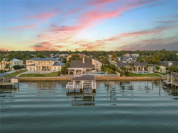 1219 Commodore Dr, New Smyrna Beach, FL 32168