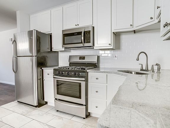2nd image of 3237 Portis Ave #A