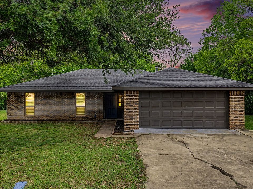 1st image of 100 Pecan Cir