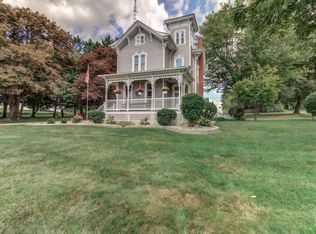 24180 Ridge Rd, East Rochester, OH 44625