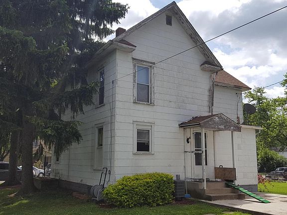 3rd image of 2733 Baughman Ave