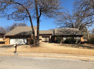 1917 Walking Sky Rd, Edmond, OK 73013