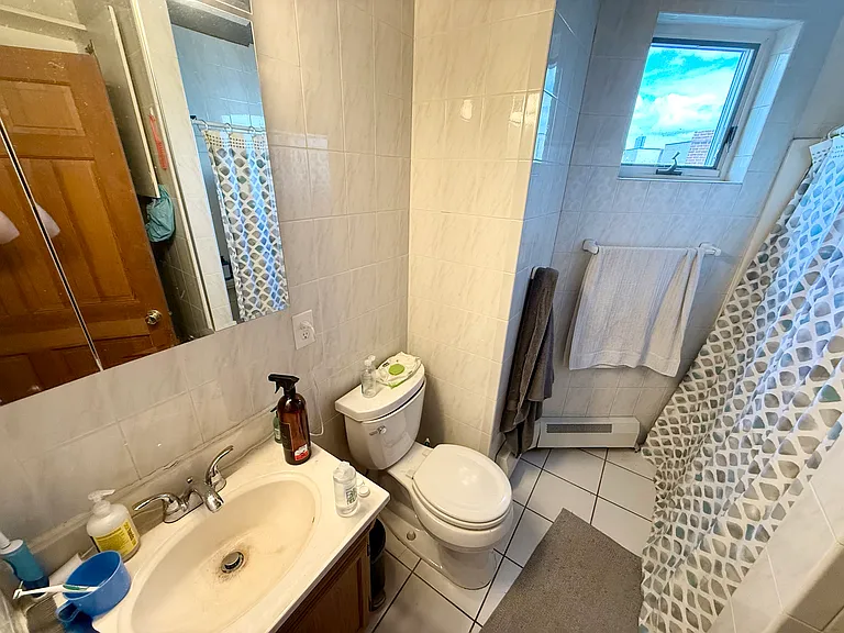 19 Woodward St #3 — Photo 10