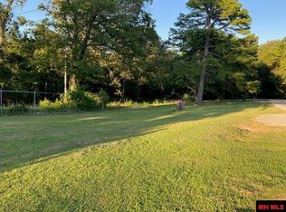 70 White Oak Dr, Salesville, AR 72653