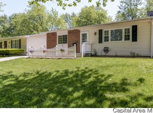 2524 Selkirk Rd, Springfield, IL 62702