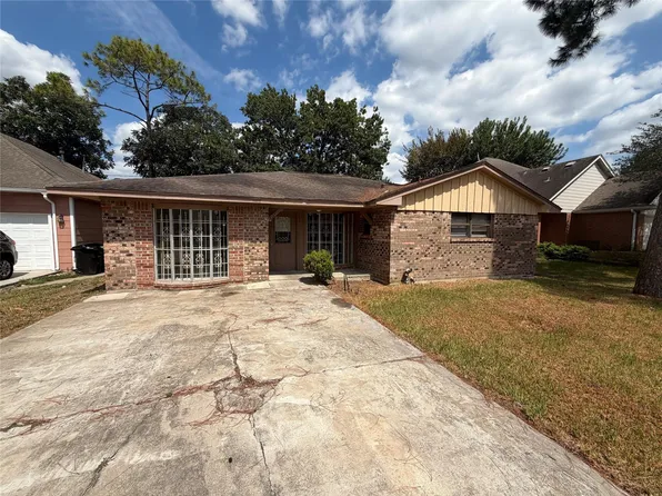 5201 Jezebel St, Houston, TX 77033