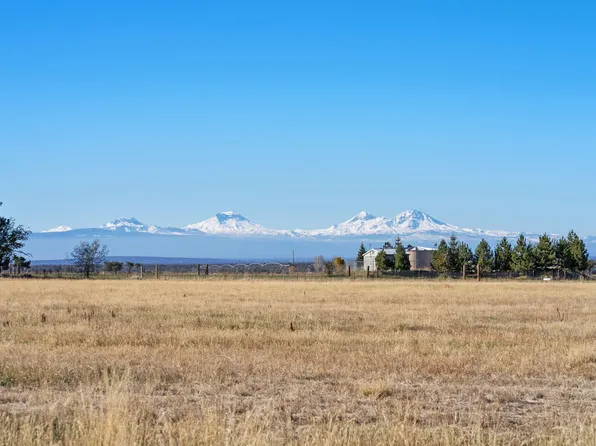 13902 SW Riggs Rd, Powell Butte, OR 97753