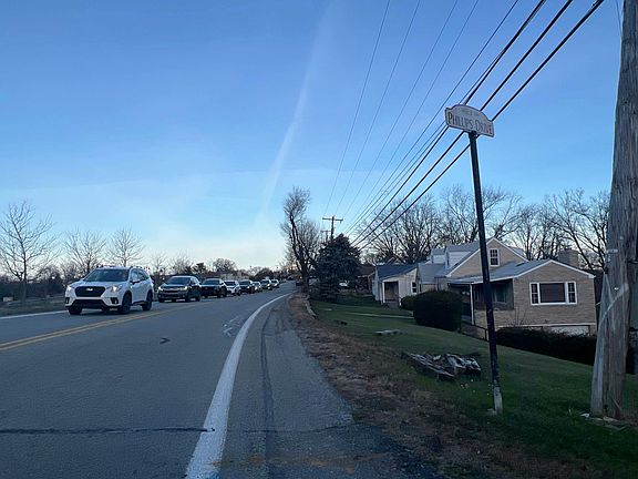 4th image of 312 Fort Couch Rd