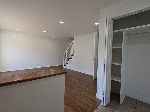 3rd image of 8915 Robin Dr APT A