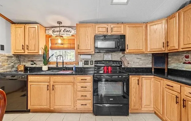 2 bed, 1937 sqft, $2,800 — Photo 4