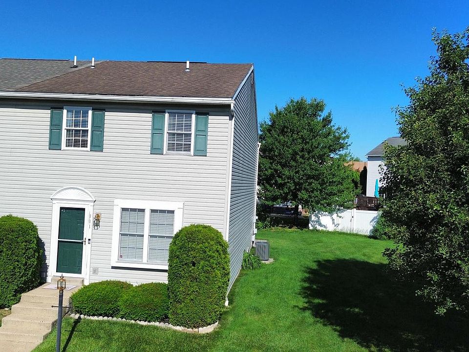 1st image of 111 Canberra Ct