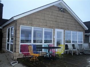 7595 2nd St, Sodus Point, NY 14555