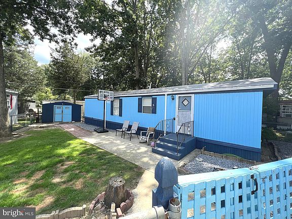2nd image of 800 College Dr #46