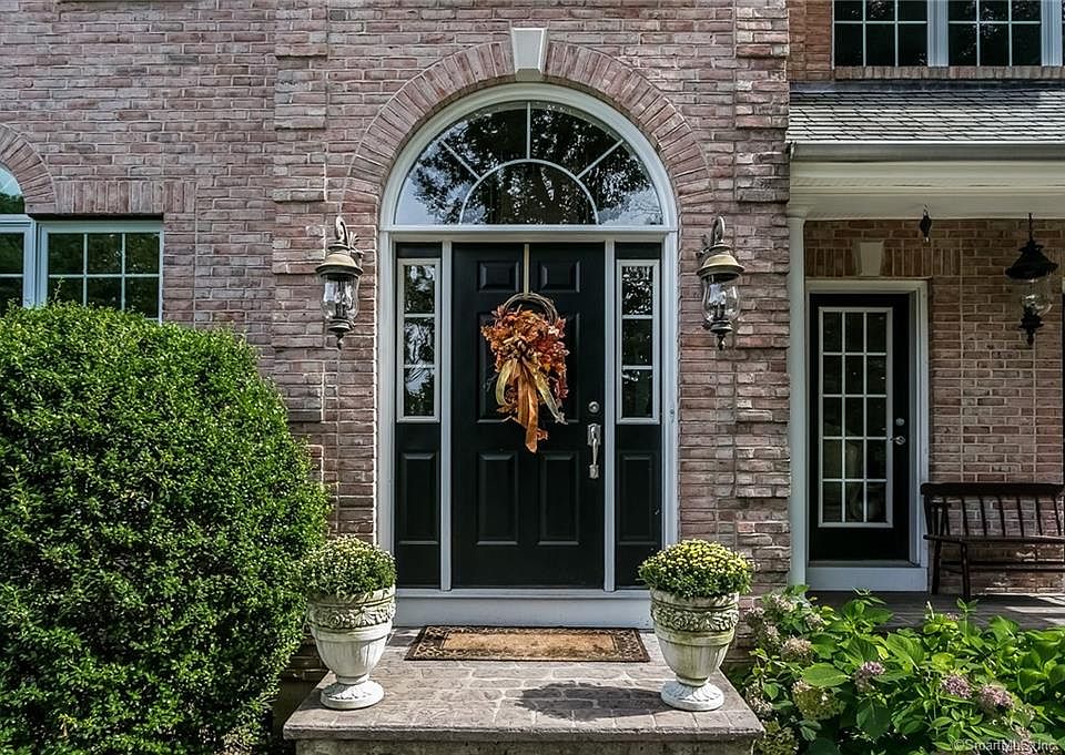 376 Rockwood Dr, Southington, CT 06489 Zillow